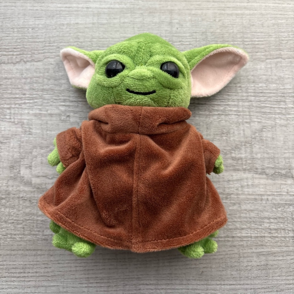 Disney Star Wars Baby Yoda Grogu Plush